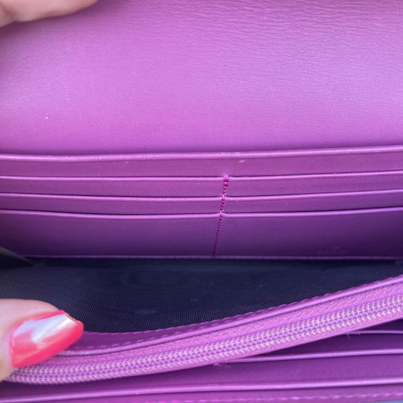 Gucci GG Supreme Monogram Calfskin Padlock Continental Wallet Red Pink - Picture 10 of 13